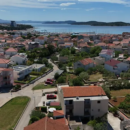 Apartament Julija